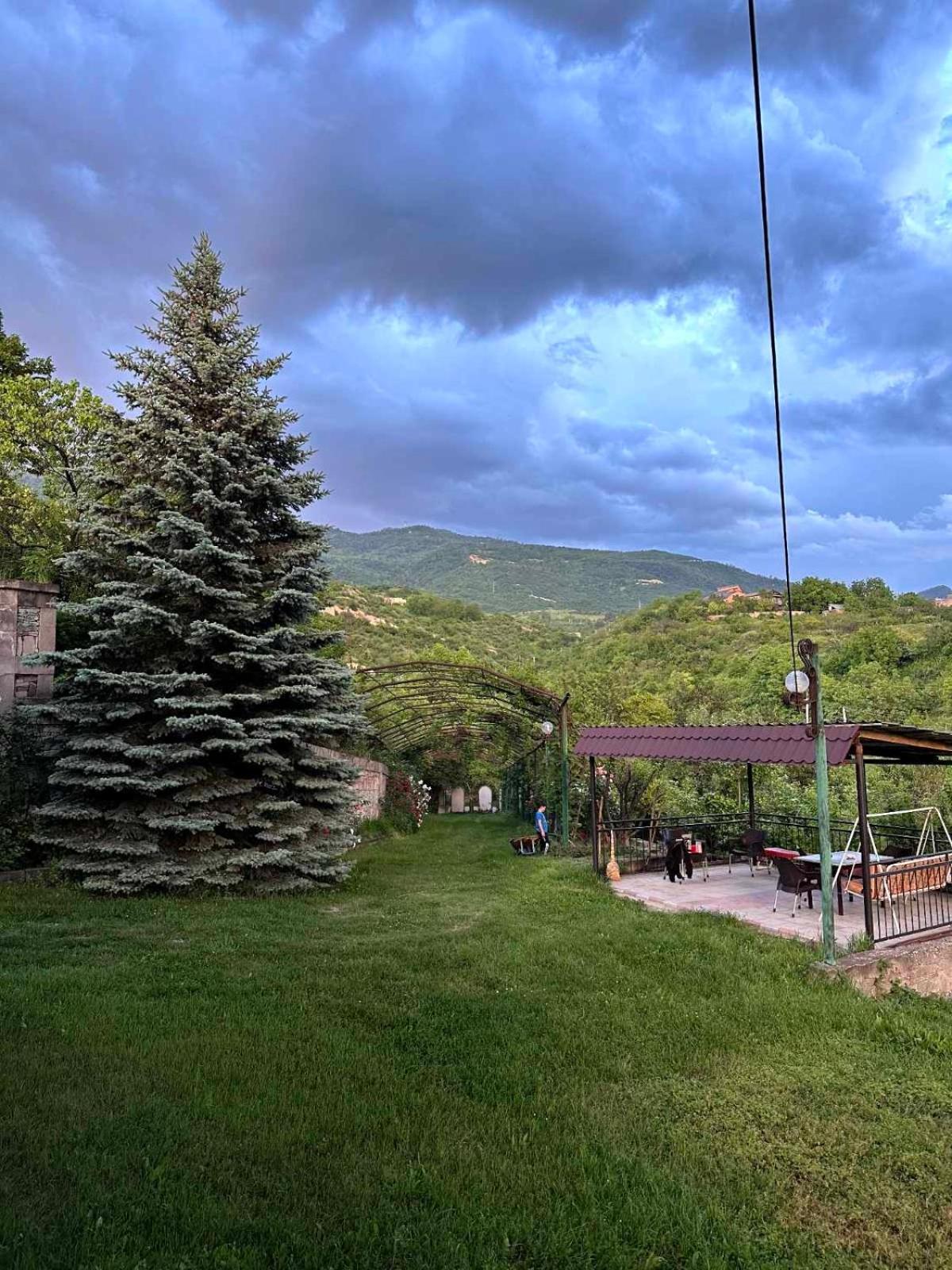 Luse Guest House Ijevan Exteriér fotografie